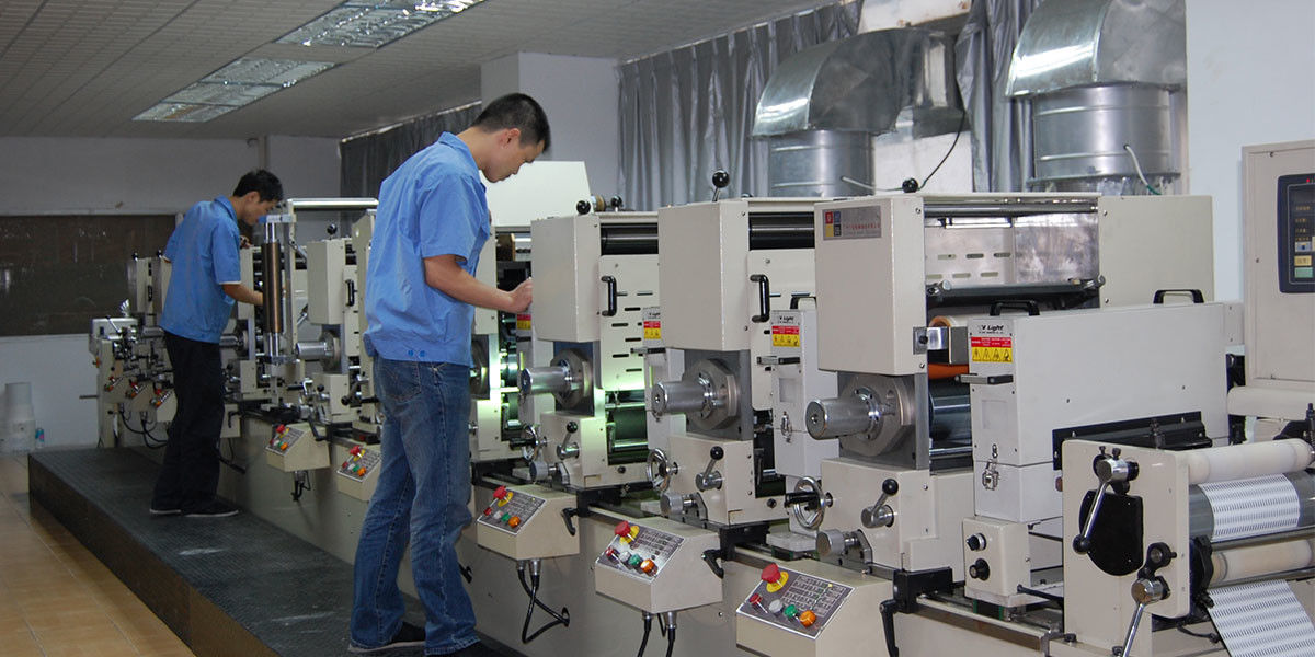 Shenzhen KHJ Technology Co., Ltd lini produksi pabrikan