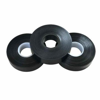 Harga yang pantas Label botol minuman PET berwarna khusus 0.02mm Printability Mudah dihapus Kekuatan dielektrik on line